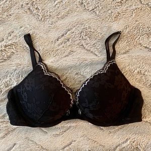 VS Black Lace Bra